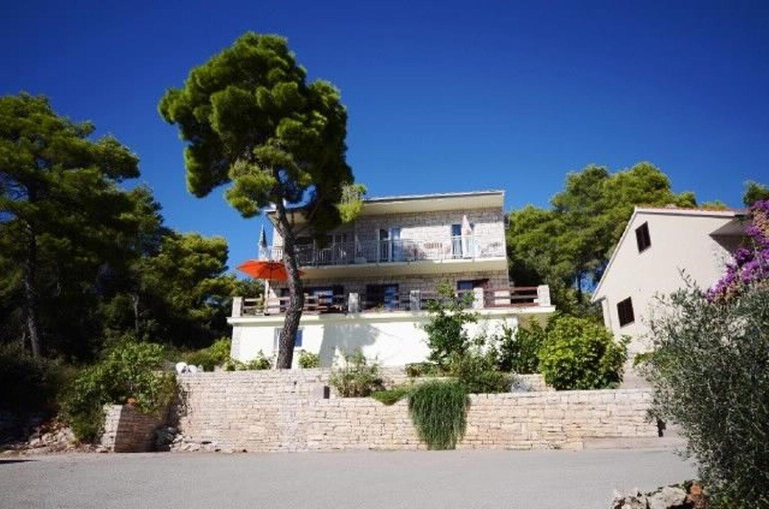 Apartments Marjan Brna Exterior foto