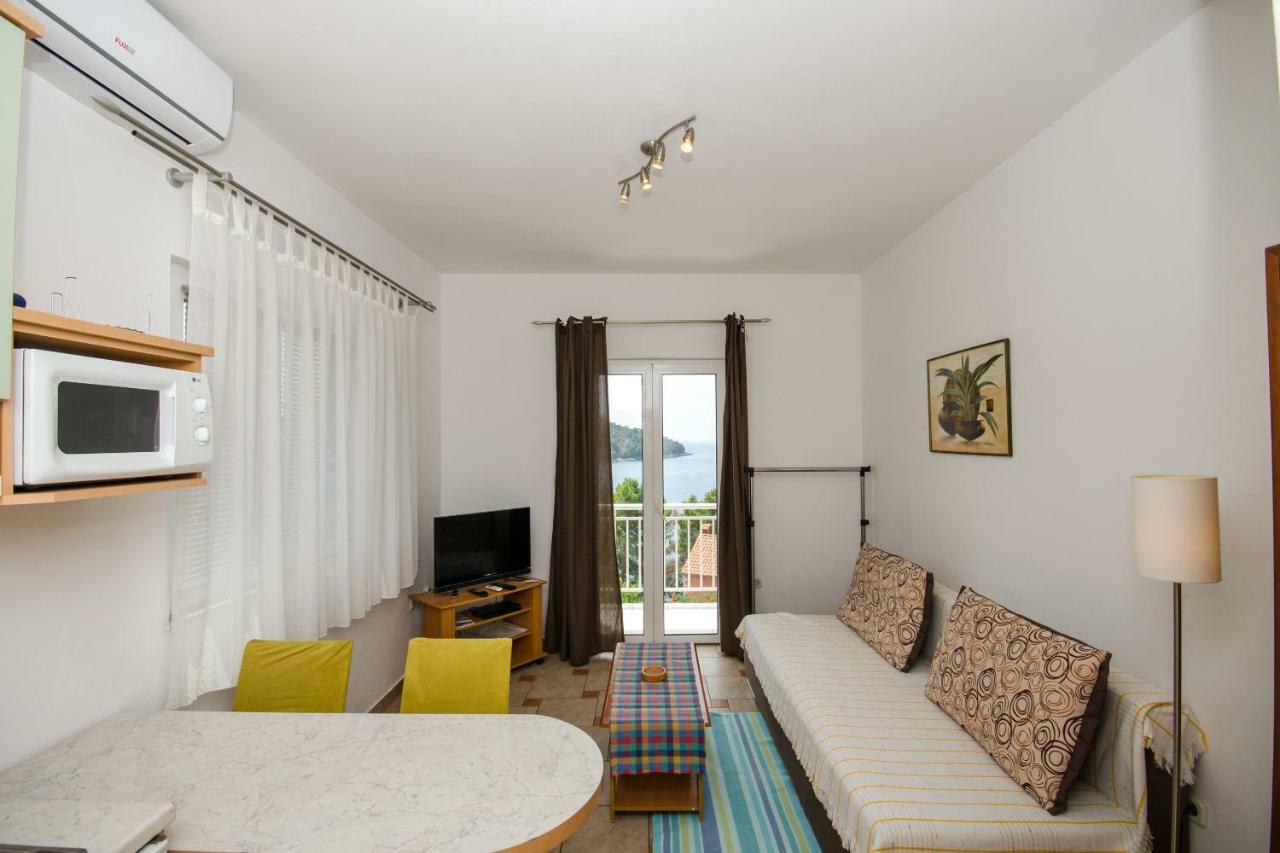 Apartments Marjan Brna Exterior foto